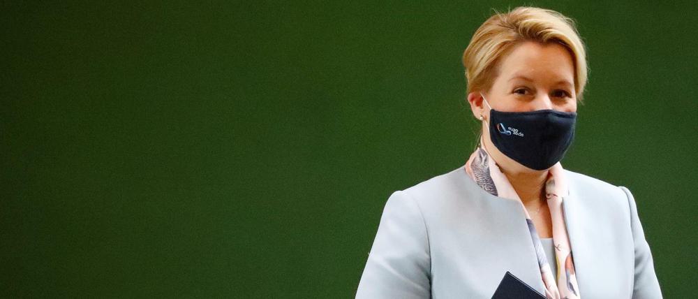Was nun, Frau Doktor?