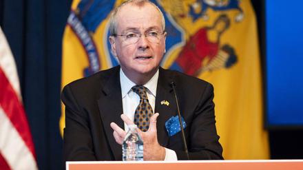 ePhil Murphy ist ist seit dem 16. Januar 2018 demokratischer Gouverneur von New Jersey. Von 2009 bis 2013 war er Botschafter der USA in Deutschland. 