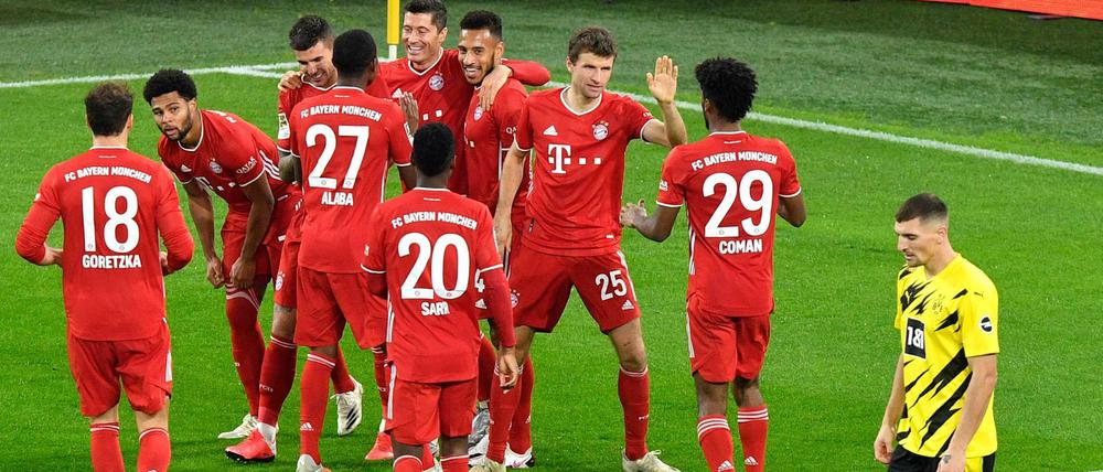 Jubel in Rot. Die Bayern nahmen alle drei Punkte aus Dortmund mit. 