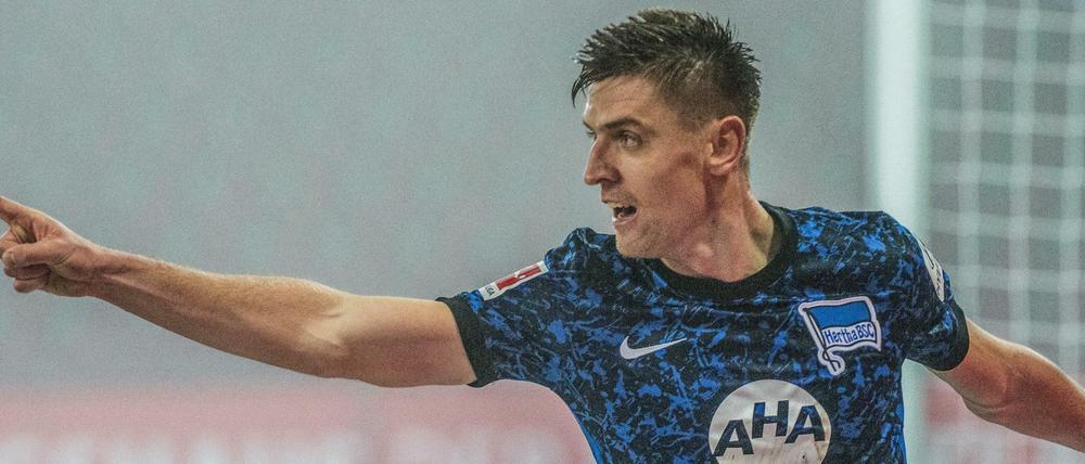 Der Trainer setzt auf ihn. Herthas Krzysztof Piatek ist bei Labbadia jetzt hoch im Kurs. 