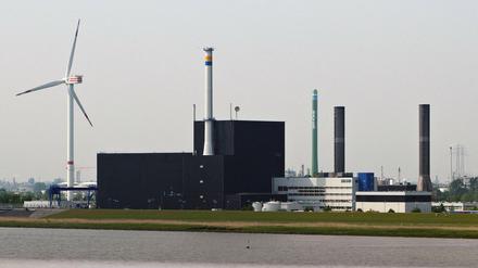 Es geht unter anderem um das Akw Brunsbuettel an der Elbe.