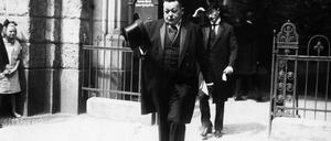 Wenige Tage nach seinem Tod wurde die nach ihm benannte Stiftung gegründet. Reichspräsident Friedrich Ebert, hier im Jahr 1920 in Berlin.