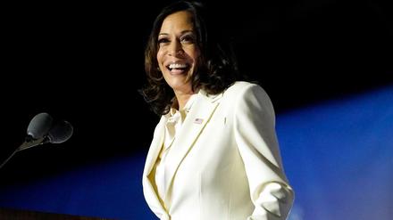 Lady in Weiß: Kamala Harris, die nächste Vizepräsidentin der Vereinigten Staaten. 