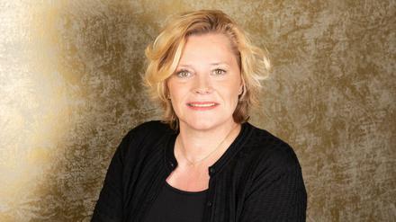 Antje Minhoff führt seit dem Tod Ihres Vaters im Jahr 2005 die Geschäfte bei, des Schul- und Büroausrüster Minhoff aus Berlin Lichtenrade.