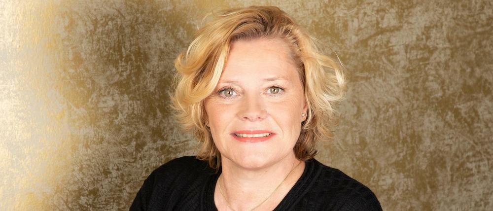 Antje Minhoff führt seit dem Tod Ihres Vaters im Jahr 2005 die Geschäfte bei, des Schul- und Büroausrüster Minhoff aus Berlin Lichtenrade.