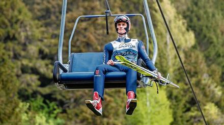 Skispringer Karl Geiger und Co. müssen sich ebenfalls auf Veranstaltungen ohne Publikum einstellen. 