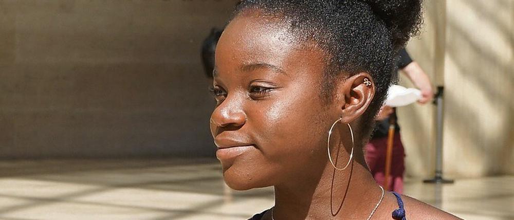 Eine von 21. Dana Paige Kwayeb Djeudjang aus Berlin thematisiert Rassismus in ihren Texten.