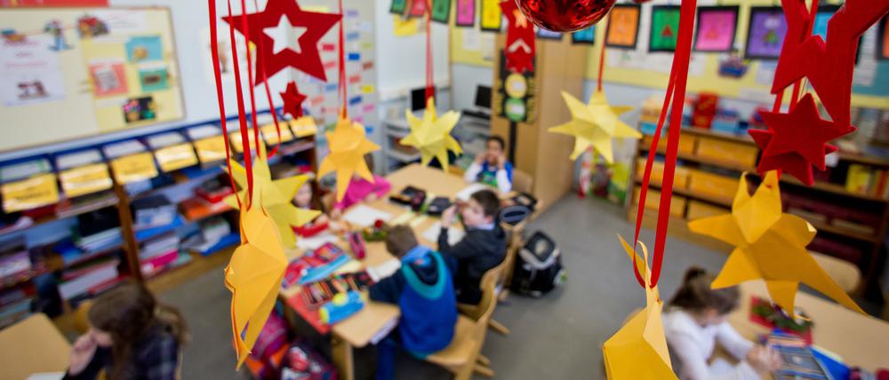 Feststimmung. Berlins Schulen gehen nach jetzigem Stand nicht vorzeitig in die Ferien.