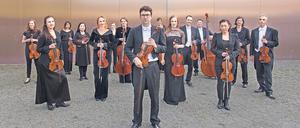 Vom Konkurs bedroht. Die Musikerinnen und Musiker des Deutschen Kammerorchesters Berlin.