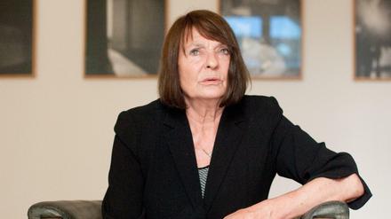 Die Schriftstellerin Monika Maron 2016 während eines Interviews. 