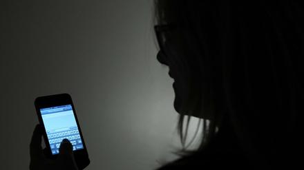 Aus Angst vor möglichen Konsequenzen trauen sich viele Informanten nicht, sich zu melden.