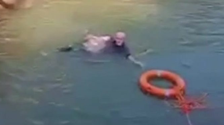 Rettung in Zhongshan: Der britische Generalkonsul greift entschlossen ein.