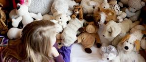 Freunde mit Fell: Kinder lieben Kuscheltiere. 
