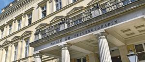 Heute beherbergt der Palais unter anderem das Maxim-Gorki-Theater.