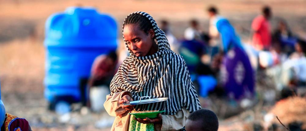 Flüchtlinge aus der äthiopischen Region Tigray in einem Lager in Ost-Sudan.