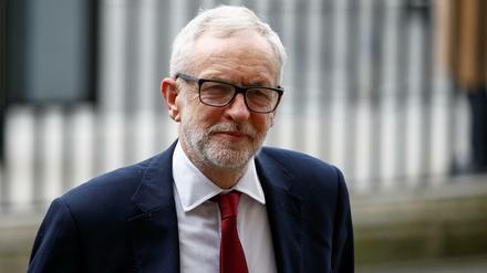 Nach Antisemitismus-Vorwürfen von der Partei begnadigt: Der ehemalige Labour-Chef Jeremy Corbyn.