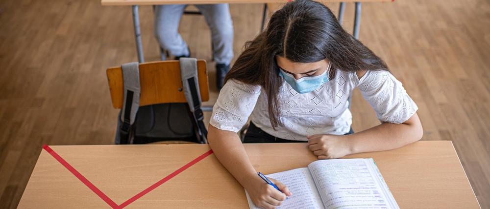 Je mehr Abstand in der Schule desto besser. Dabei bleibt es.