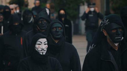 Bild aus einen Video vom Aufmarsch in Cottbus.