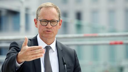 Berlins Regierender Bürgermeister Michael Müller (SPD) hat hat Tierversuche in der Medizinforschung zur Chefsache erklärt.