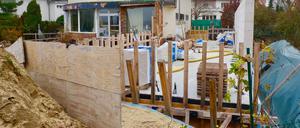 Plötzlich war der Garten weg. Der Scharon-Bau in Spandau.