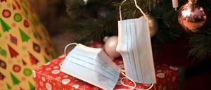Auch an Weihnachten sollte man sich möglichst wirkungsvoll vor dem Coronavirus schützen. 