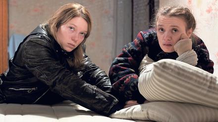 Von der Gesellschaft ausgeschlossen. Léa Seydoux und Sara Forestier als Hauptverdächtige in einem Mordfall.