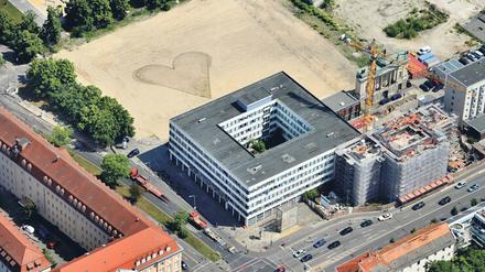 Die Bebauung soll einfacher werden. Nach dem neuen Baulandmobilisierungsgesetz sollen vor Ort flexible Nachverdichtungen ermöglicht werden – zum Beispiel zur Schließung von Baulücken oder zum Ausbau von Dachgeschossen. 