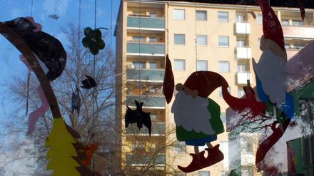 Die Trabantenstadt im Falkenhagener Feld. Hier wohnen viele Familien auf engem Raum.