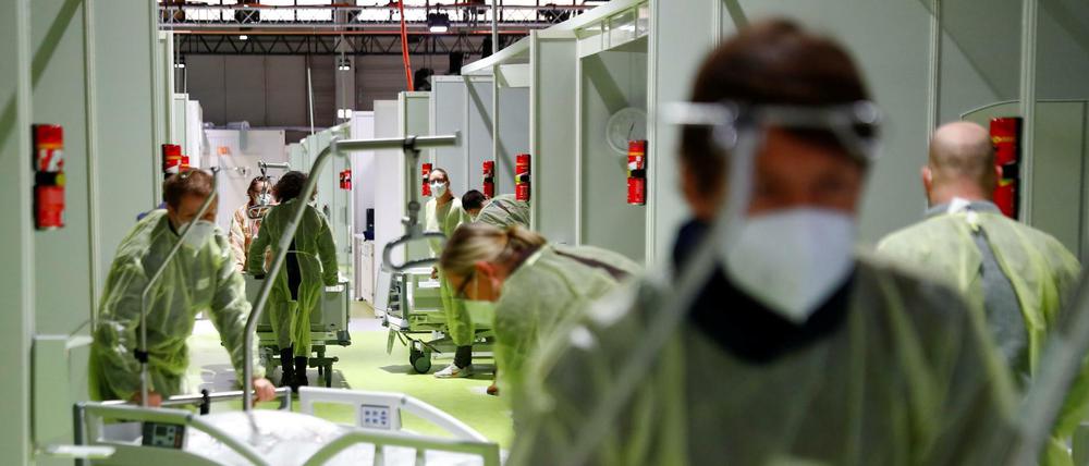 Die Gesamtzahl der bislang nachgewiesenen Corona-Infektionen in Deutschland hat die Marke von einer Million überschritten.
