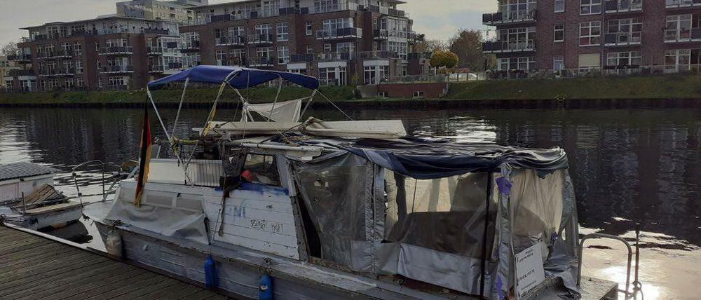November 2020. Dieses stattliche Exemplar wurde ebenfalls im Hafen befestigt. 