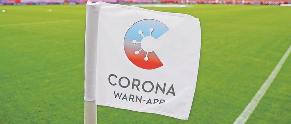 Wie lange noch Geisterspiele? Mit der App könnte manches anders sein. Eckfahne im Stadion von Mainz 05.
