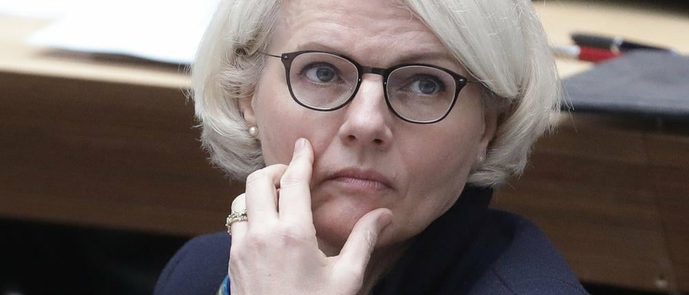 Verkehrssenatorin Regine Günther (Grüne) kümmert sich dieser Tage auch um die Charité-Beschäftigten in Mitte.