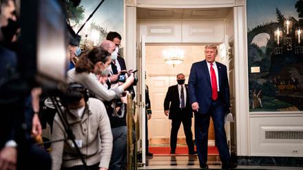 VorUS-Präsident Donald Trump im Weißen Haus. Vor die Kamera treten – das gefällt ihm.