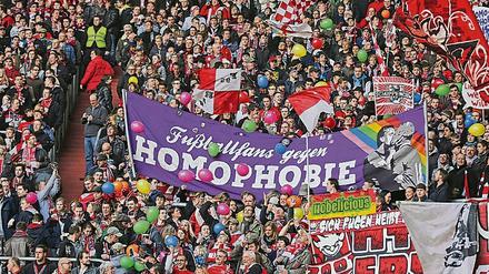 Sexuelle Vielfalt wird im Fußball nicht oft thematisiert. 