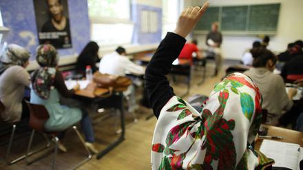 Manchmal prallen westliche liberale Werte und fundamentalistisch-muslimische Werte im Klassenraum aufeinander. 