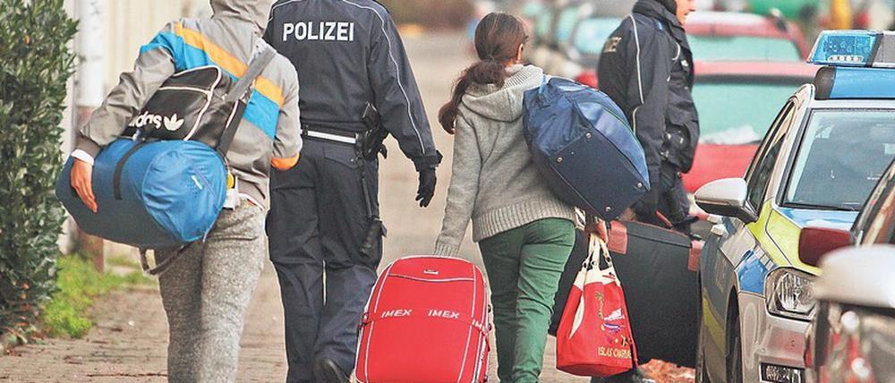 Keine Abschiebung. Situation von Gesundheit abhängig.