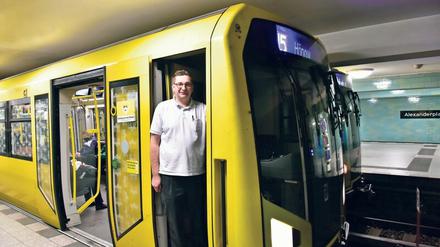 Sascha Pfeiffer-Franz fährt seit zehn Jahren U-Bahnen für die BVG. Beschäftigt ist der 42-jährige Kaulsdorfer bei der Tochterfirma Berlin Transport (BT).