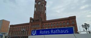 U-Bahnhof Rotes Rathaus.