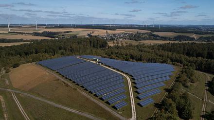 Im Hunsrück schaffen die erneuerbaren Energien Perspektiven für Beschäftigung.