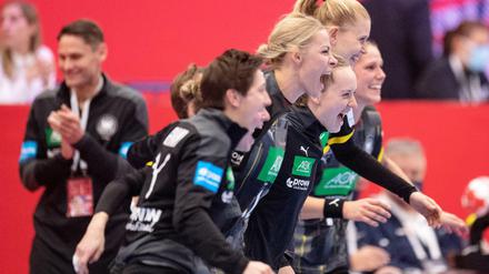 Das sieht nach der nächsten Runde aus. Die Deutschen nach dem Spiel.