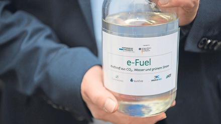 Im stürmischen Süden Chiles produzieren Siemens Energy, Porsche und lokale Energiefirmen aus Windstrom Wasserstoff, aus dem dann synthetischer Kraftstoff wird. 