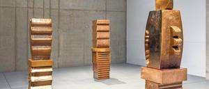 Die drei Grazien. Heinz Mack entwickelte die Darstellung von Aglaia, Thalia und Euphrosyne weiter.