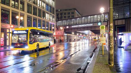 Ein Eindecker der BVG in Berlin. (Symbolbild)
