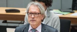 Finanzsenator Matthias Kollatz (SPD )wollte ursprünglich 5,5 Milliarden Euro aufnehmen. Die Koalitionsfraktionen legten ordentlich was drauf.