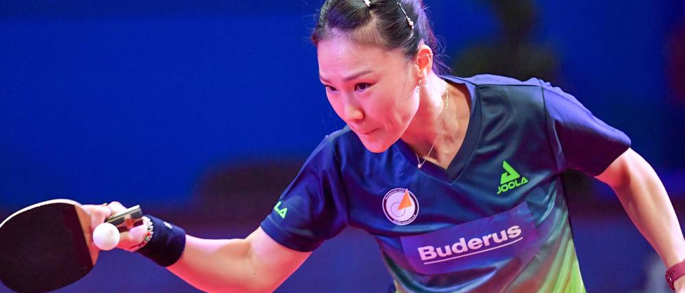 Shan Xiona gewann ihr dramatisches Match noch nach einem 0:2-Satz-Rückstand und holte damit den ersten Sieg des Abends für TTC Eastside.