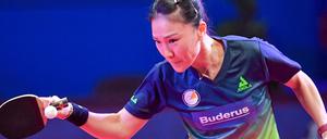 Shan Xiona gewann ihr dramatisches Match noch nach einem 0:2-Satz-Rückstand und holte damit den ersten Sieg des Abends für TTC Eastside.