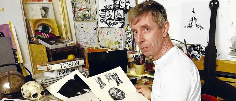 Ich bin doch nur ich. Henrik Schrat bei der Arbeit in seinem Atelier in Mitte.