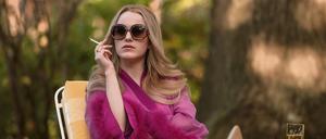 Große Wandlung: Jean (Rachel Brosnahan) ist zu Beginn des Films eine gelangweilte, unglückliche Hausfrau.