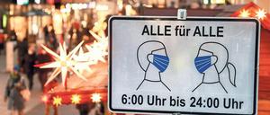 Unter erschwerten Bedingungen. Zu keiner Jahreszeit setzen Einzelhändler so viel um wie rund um Weihnachten. Ladenschließungen träfen sie da hart.