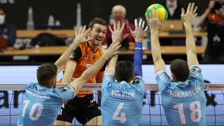 Cody Kessel und die BR Volleys kamen gegen Zenits Block zu selten durch. 